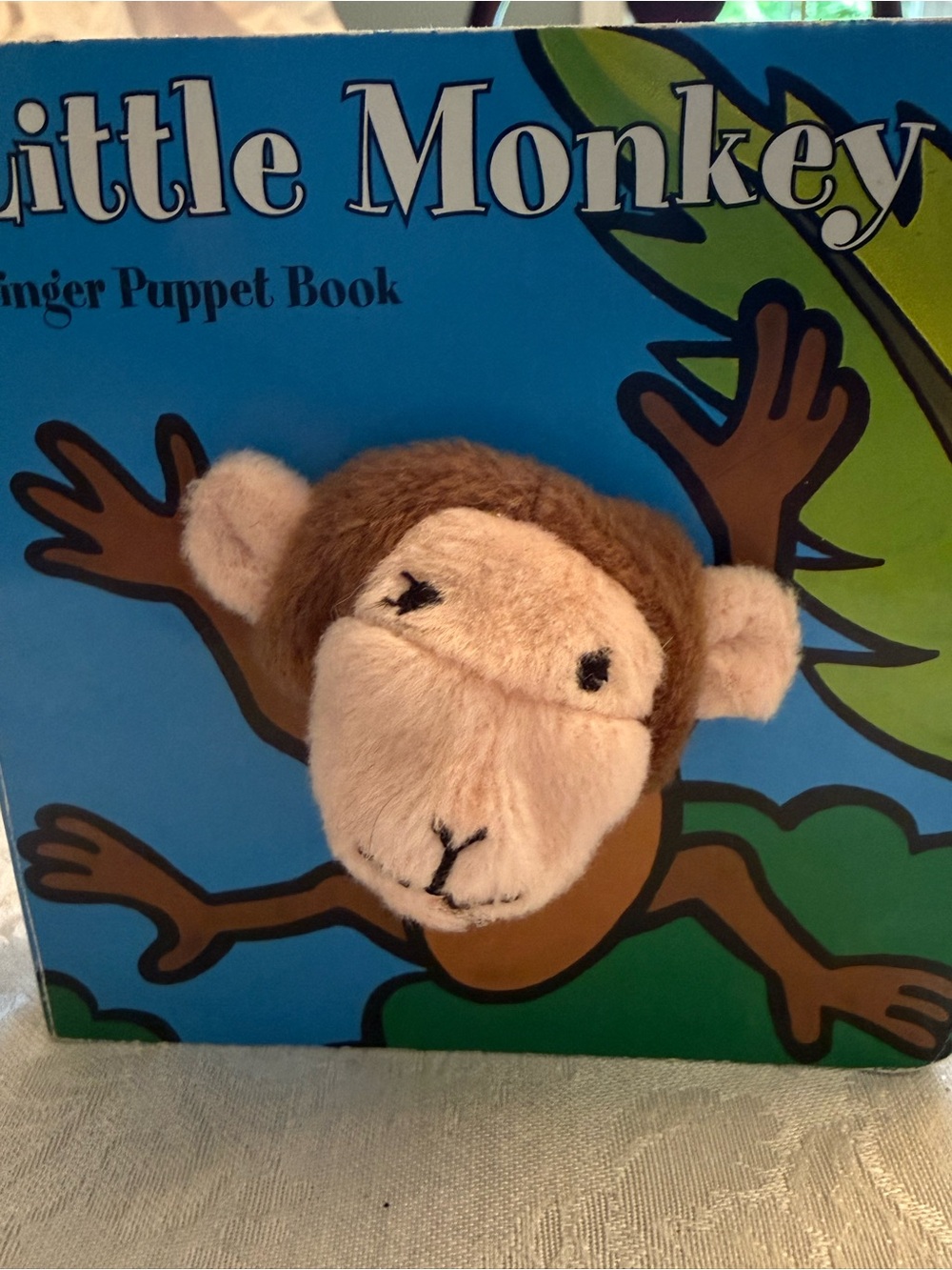 Lot of 3 Finger Puppet Books. Little Owl, Little 🐻❄️ Bear, Little Monkey 🐒 - Picture 4 of 8